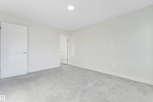 560 Glenridding Ravine Drive Sw, Edmonton, AB - Indoor Photo Showing Other Room