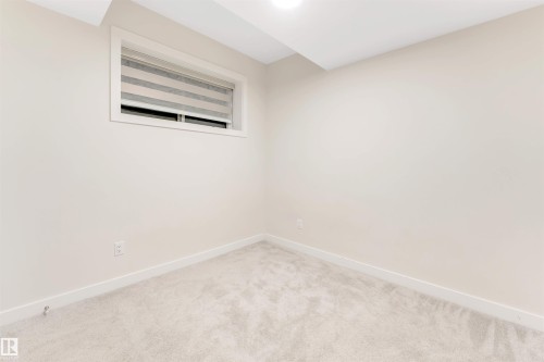 560 Glenridding Ravine Drive Sw, Edmonton, AB - Indoor Photo Showing Other Room