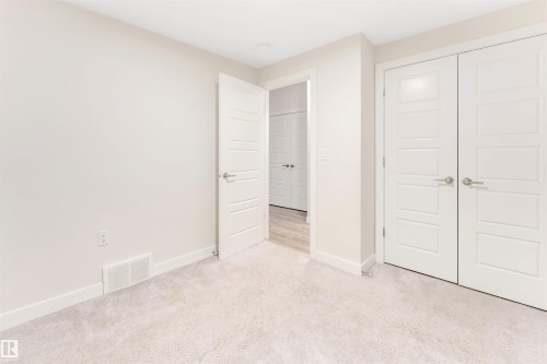 560 Glenridding Ravine Drive Sw, Edmonton, AB - Indoor Photo Showing Other Room