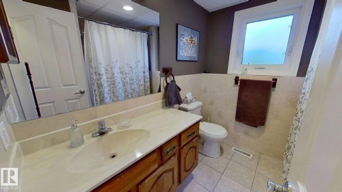 7515 10 Avenue, Edmonton, AB 