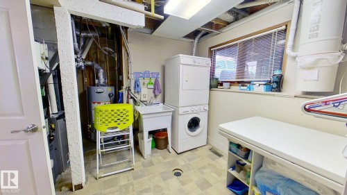 7515 10 Avenue, Edmonton, AB 