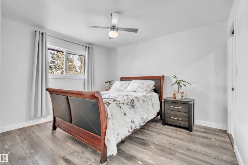 4414 50 Avenue, Cold Lake, AB - Indoor Photo Showing Bedroom