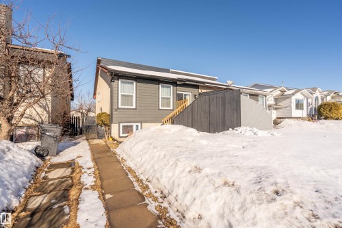 4414 50 Avenue, Cold Lake, AB - Outdoor