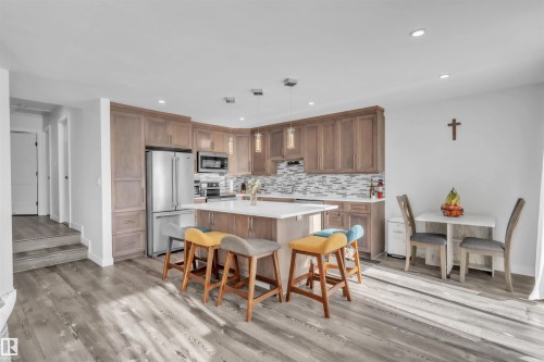 4414 50 Avenue, Cold Lake, AB - Indoor