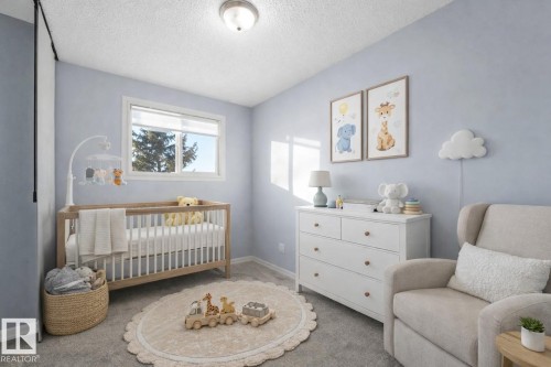 2625 135 Avenue, Edmonton, AB - Indoor Photo Showing Bedroom