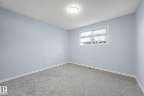 2625 135 Avenue, Edmonton, AB - Indoor Photo Showing Other Room