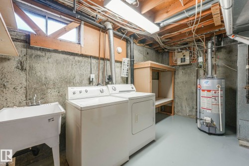 2625 135 Avenue, Edmonton, AB - Indoor