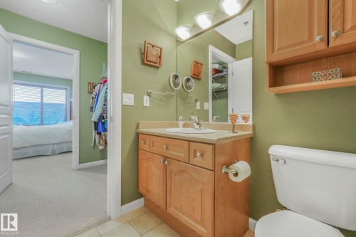 415 530 Hooke Road, Edmonton, AB - Indoor Photo Showing Bathroom