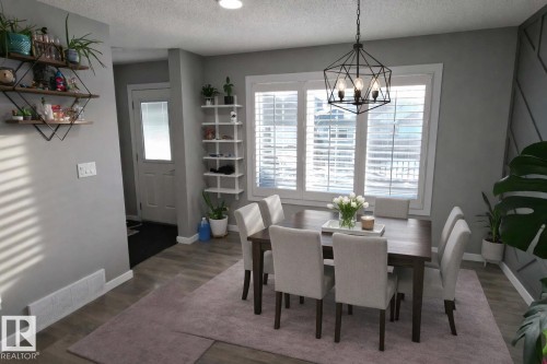 5422 Crabapple Loop, Edmonton, AB - Indoor Photo Showing Dining Room