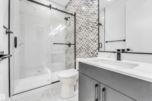 6310 20 Street, Rural Leduc County, AB - Indoor Photo Showing Bathroom