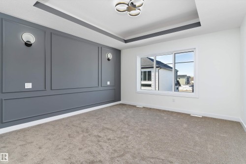 8916 Mayday Way, Edmonton, AB - Indoor Photo Showing Other Room