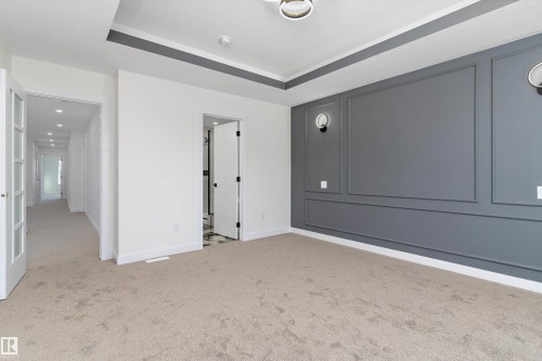 8916 Mayday Way, Edmonton, AB - Indoor Photo Showing Other Room