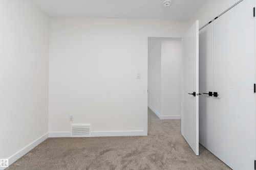 8916 Mayday Way, Edmonton, AB - Indoor Photo Showing Other Room
