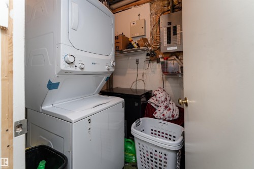 514 River Point(E), Edmonton, AB - Indoor Photo Showing Laundry Room