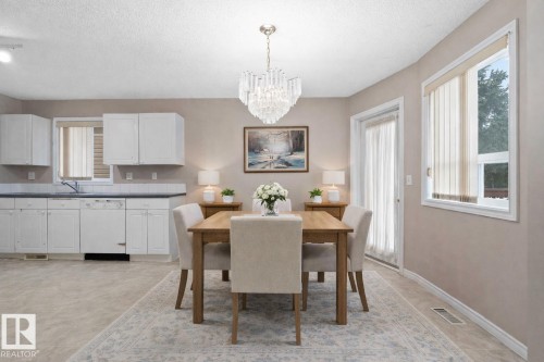 4804 147 Avenue, Edmonton, AB - Indoor Photo Showing Dining Room