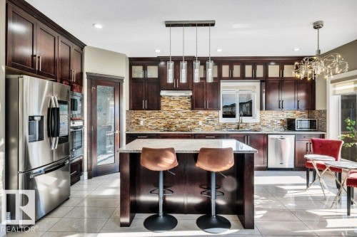 3235 16 Avenue, Edmonton, AB - Indoor