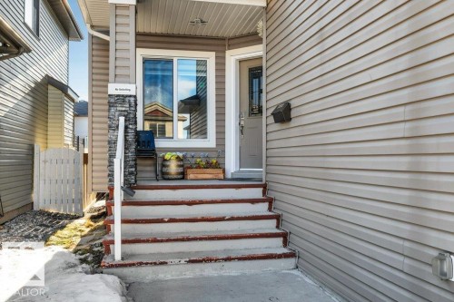 3235 16 Avenue, Edmonton, AB - Outdoor