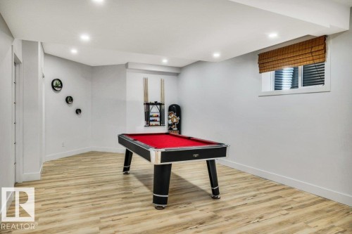 3235 16 Avenue, Edmonton, AB - Indoor Photo Showing Other Room