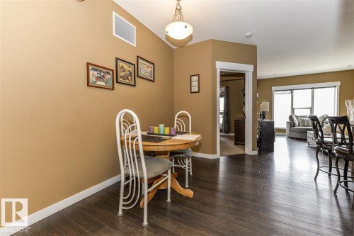 203 10518 113 Street, Edmonton, AB - Indoor Photo Showing Dining Room