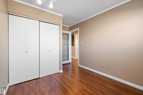 17423 92 Avenue, Edmonton, AB - Indoor Photo Showing Other Room