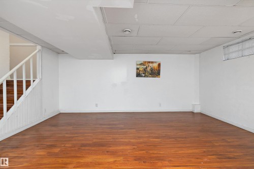 17423 92 Avenue, Edmonton, AB - Indoor Photo Showing Other Room
