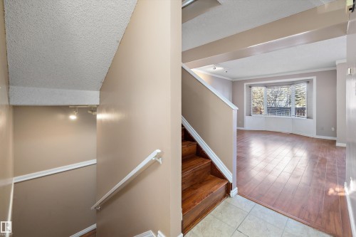 17423 92 Avenue, Edmonton, AB - Indoor Photo Showing Other Room