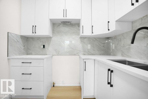 8447 Mayday Link, Edmonton, AB - Indoor Photo Showing Kitchen With Upgraded Kitchen