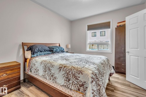 10046 110 Street, Edmonton, AB - Indoor Photo Showing Bedroom