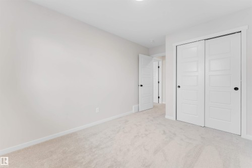 17811 7 St, Edmonton, AB - Indoor Photo Showing Other Room