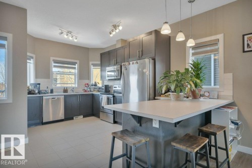 5 150 Everitt Dr, St. Albert, AB - Indoor Photo Showing Kitchen With Upgraded Kitchen