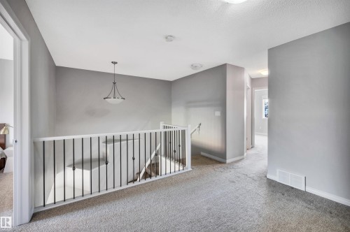 1271 Chappelle Boulevard, Edmonton, AB - Indoor Photo Showing Other Room