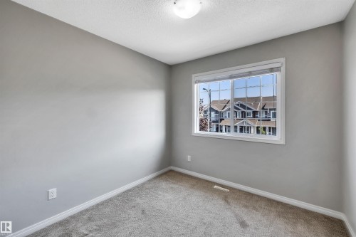 1271 Chappelle Boulevard, Edmonton, AB - Indoor Photo Showing Other Room