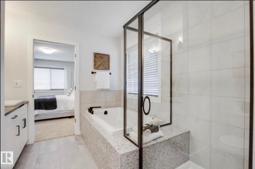 181 Stiles Bend, Leduc, AB - Indoor Photo Showing Bathroom