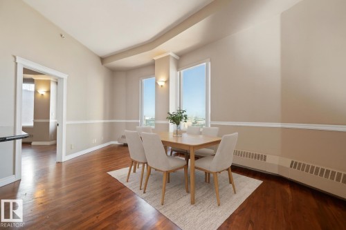 601 10106 105 Street, Edmonton, AB - Indoor Photo Showing Dining Room