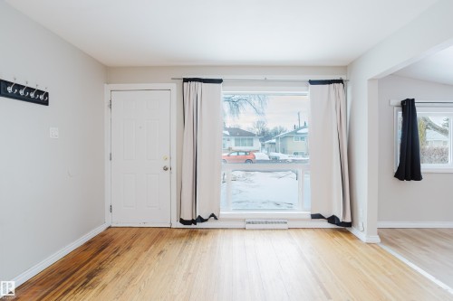 12844 103 Street, Edmonton, AB - Indoor Photo Showing Other Room