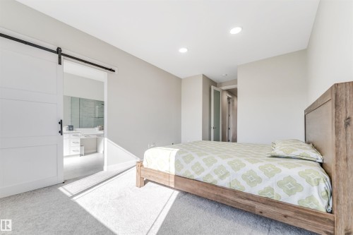 2404 13 Avenue, Edmonton, AB - Indoor Photo Showing Bedroom