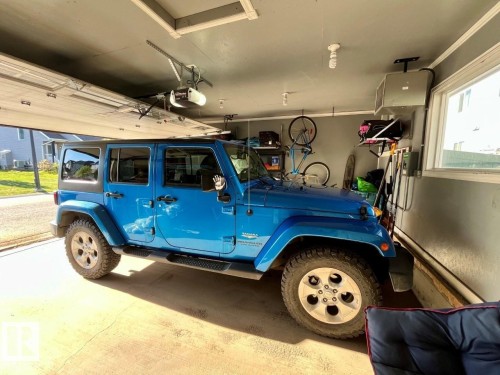 9340 211 Street Nw, Edmonton, AB - Indoor Photo Showing Garage
