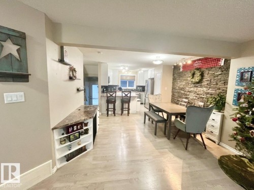 9340 211 Street Nw, Edmonton, AB - Indoor Photo Showing Other Room