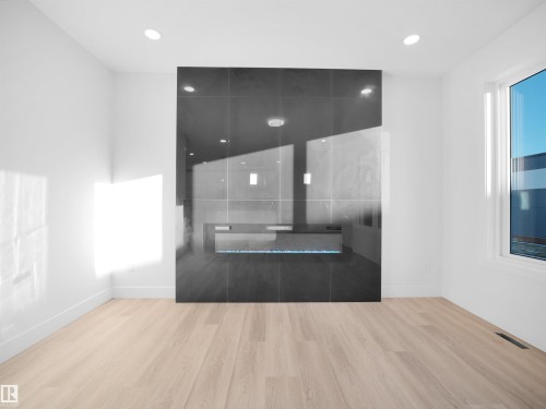 6907 169 Avenue, Edmonton, AB 