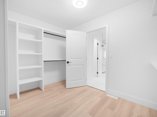 6907 169 Avenue, Edmonton, AB 