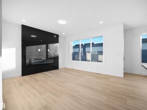 6907 169 Avenue, Edmonton, AB 