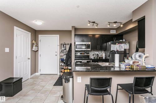 304 274 Mcconachie Dr Nw, Edmonton, AB - Indoor Photo Showing Kitchen With Upgraded Kitchen