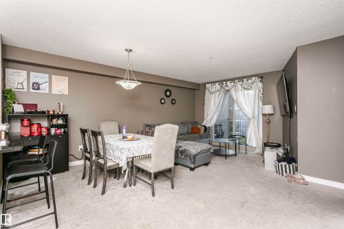 304 274 Mcconachie Dr Nw, Edmonton, AB - Indoor Photo Showing Dining Room