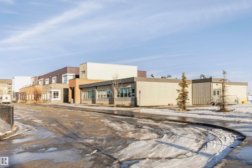 304 274 Mcconachie Dr Nw, Edmonton, AB - Outdoor