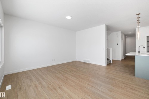 45 Sumac Close, Fort Saskatchewan, AB - Indoor Photo Showing Other Room