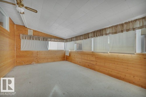 8016 161 Street, Edmonton, AB - Indoor