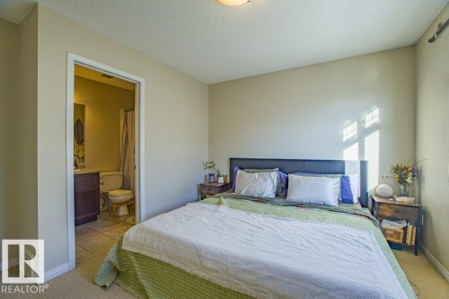 185 804 70 St Sw, Edmonton, AB - Indoor Photo Showing Bedroom