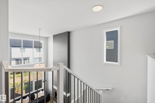 2235 194 Street, Edmonton, AB - Indoor Photo Showing Other Room