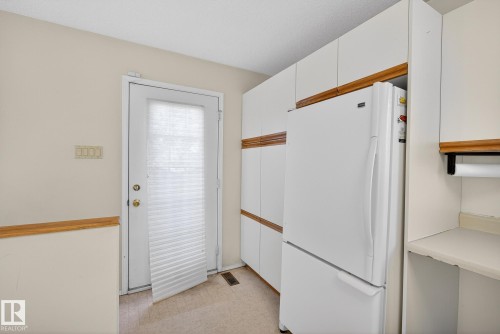 15110 103 Avenue, Edmonton, AB - Indoor Photo Showing Other Room