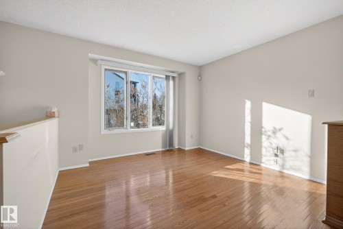 15110 103 Avenue, Edmonton, AB - Indoor Photo Showing Other Room